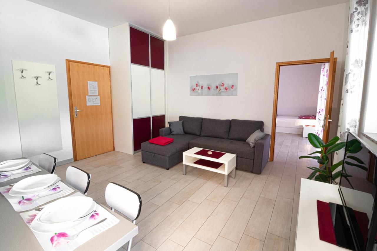Apartments Sandra Kornić Εξωτερικό φωτογραφία